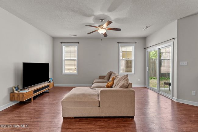 393 Frisco Way, Townhouse with 3 bedrooms, 3 bathrooms and 1 parking in Holly Ridge NC | Image 10