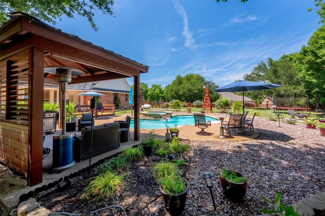 4710 Ashley Cir, House other with 4 bedrooms, 2 bathrooms and null parking in Midlothian TX | Image 35
