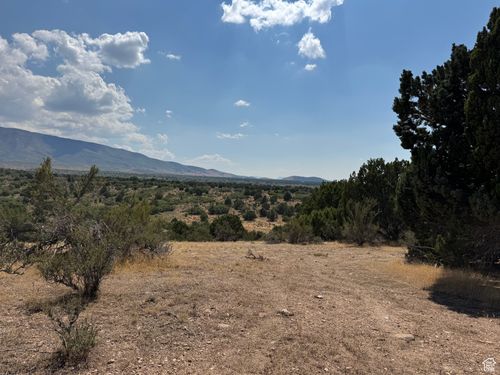 800 E 800 S, Fillmore, UT, 84631 | Card Image