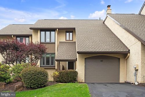 87 Golf Club Dr, LANGHORNE, PA, 19047-2162 | Card Image