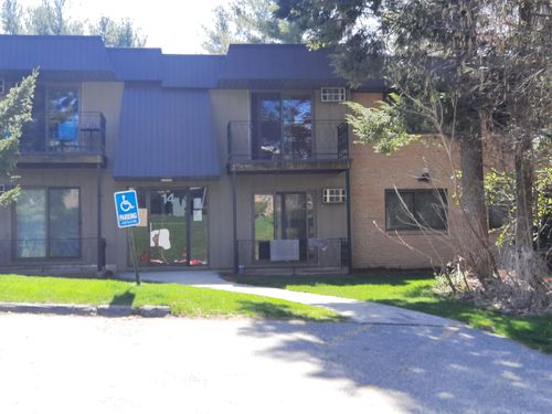 7-14 Strawberry Bank Rd, Nashua, NH, 03062-2752 | Card Image