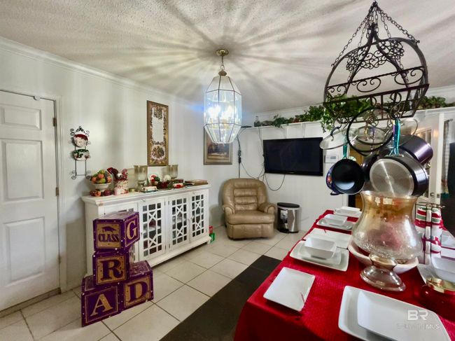 Dining Area | Image 22
