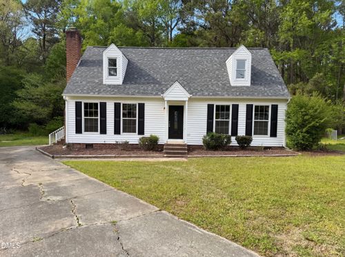 637 Yates Pl, Zebulon, NC, 27597-2135 | Card Image