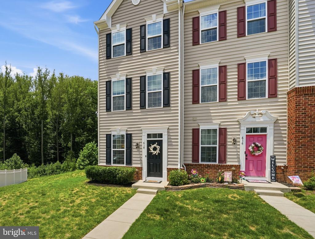Residential in FREDERICKSBURG 2