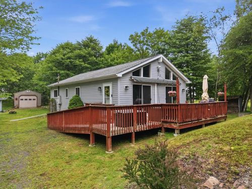 10 Lenape Trl, Albrightsville, PA, 18210-3901 | Card Image