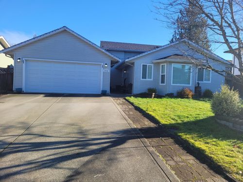 3712 Dunsmuir Way, Abbotsford, BC, V2S6J2 | Card Image