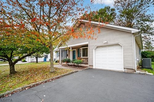 68 Dunedain St, Hillsborough, NJ, 08844-4346 | Card Image