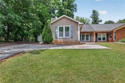 1929 Cooper Landing Dr Se, Smyrna, GA, 30080-6464 | Card Image