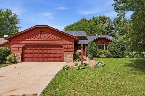 2021 17th Street S, Saint Cloud, MN, 56301 | Card Image
