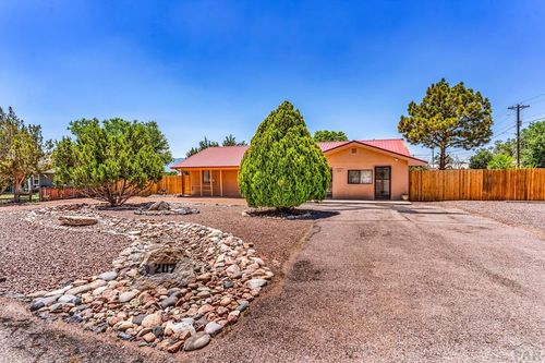 207 Fremont St, Penrose, CO, 81240-9622 | Card Image