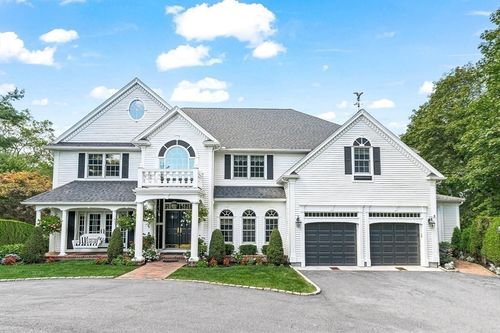 257 High St, Winchester, MA, 01890-3247 | Card Image