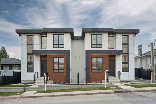 2-6362 Curtis St, Burnaby, BC, V5B2A5 | Card Image