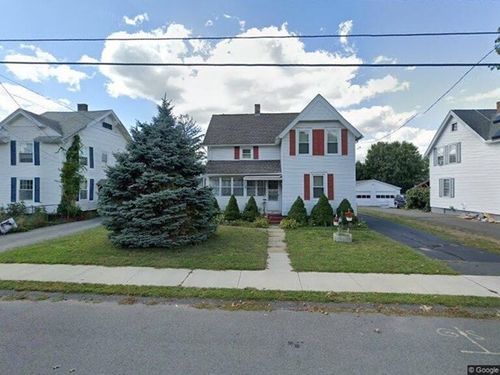 147 Whitney St, Ludlow, MA, 01056-2415 | Card Image