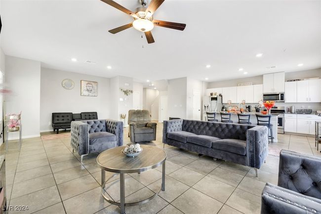 1054 Twincrest Ave, House other with 4 bedrooms, 3 bathrooms and null parking in North Las Vegas NV | Image 6