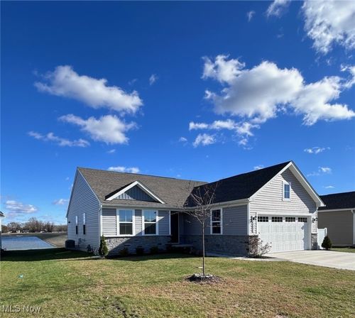 4241 Hidden Village Dr, Perry, OH, 44081-9239 | Card Image