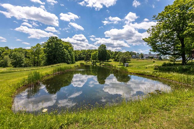 109 Windy Ln, House other with 5 bedrooms, 4 bathrooms and null parking in Pomfret VT | Image 5
