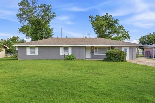 412 Glover St, Lake Charles, LA, 70605-5516 | Card Image