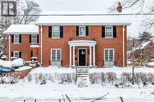 63 Dalewood Cres, Hamilton, ON, L8S4B5 | Card Image