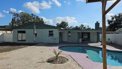 3107 W Henry Avenue, House other with 3 bedrooms, 2 bathrooms and null parking in Tampa FL | Image 3