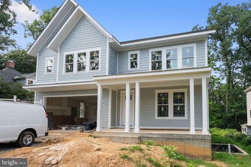 5427 3rd St S, ARLINGTON, VA, 22204-1113 | Card Image