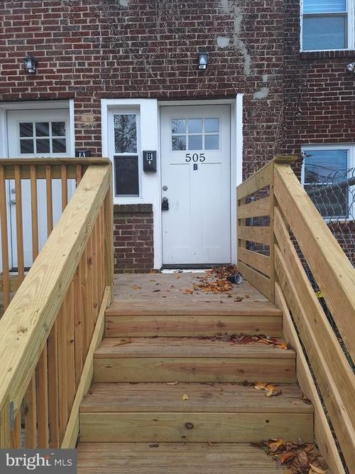 b-505 Rand St, CAMDEN, NJ, 08105-2714 | Card Image