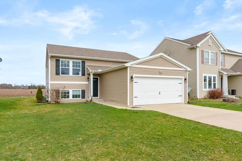 1320 Gardner Pond Ln, Vicksburg, MI, 49097-7785 | Card Image