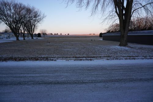 B B Ave, Grundy Center, IA, 50638 | Card Image