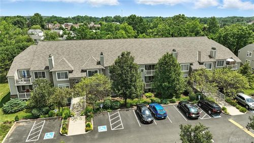 42-208-4250 Endeavor Dr, Colerain Township, OH, 45252-2333 | Card Image