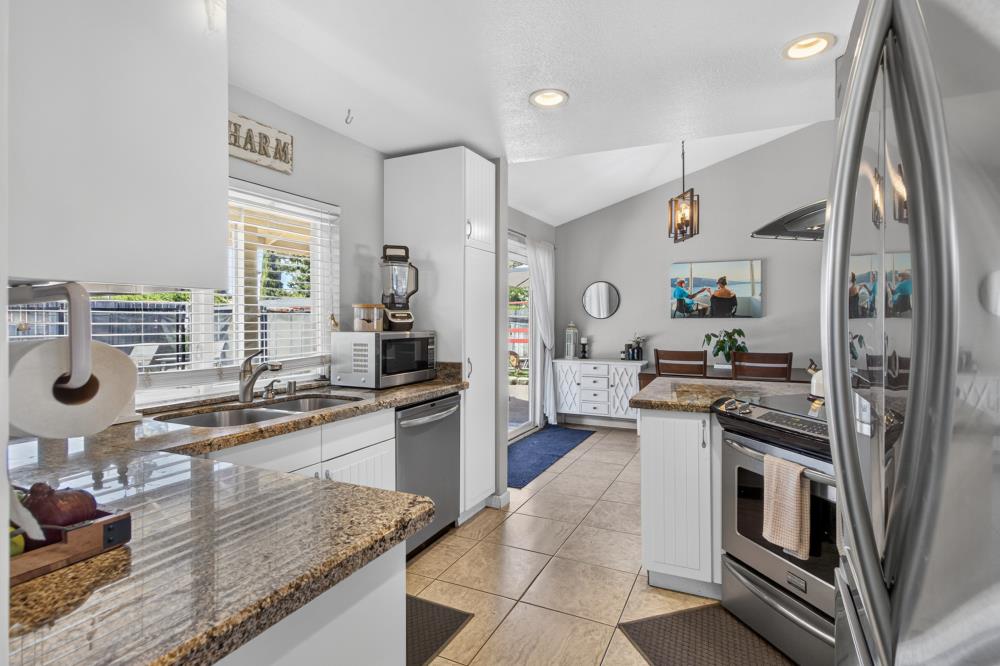 Residential in Roseville 4
