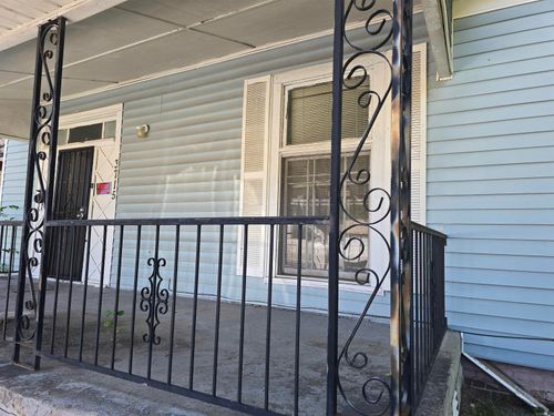 3715 W 12th St, Little Rock, AR, 72204-2130 | Card Image