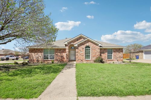 1325 Lake Shore Dr, Crowley, TX, 76036-3983 | Card Image