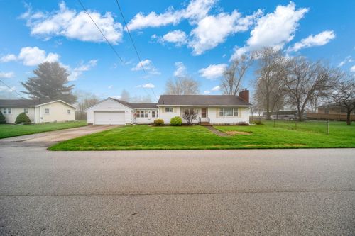 325 Seminole Place, Jackson, MI, 49202 | Card Image