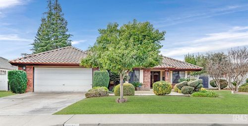 2909 Still Glen Street, Bakersfield, CA, 93311 | Card Image