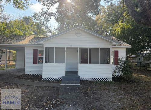 233 Celadon St, Ludowici, GA, 31316-1496 | Card Image