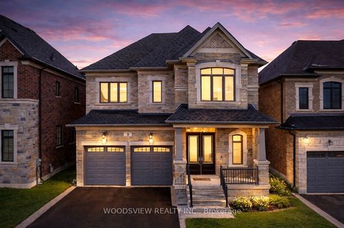 9 Ballantyne Blvd, Woodbridge, ON, L3L0E9 | Card Image