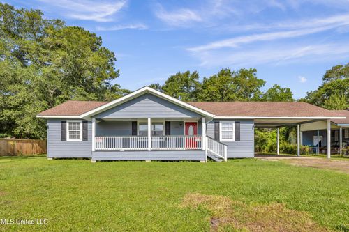 2207 10th St, Pascagoula, MS, 39567-5730 | Card Image
