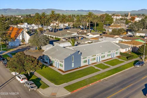 511 W Cook St, Santa Maria, CA, 93458-5550 | Card Image