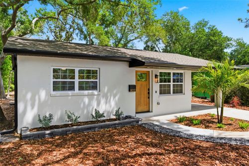 8051 26th Ave N, ST PETERSBURG, FL, 33710-2853 | Card Image