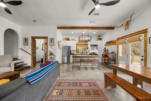 107 S Rainbow Ranch Rd, Wimberley, TX, 78676-5919 | Card Image