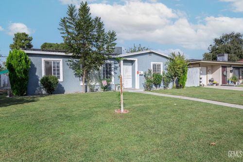 1317 Edna St, Bakersfield, CA, 93304-4501 | Card Image
