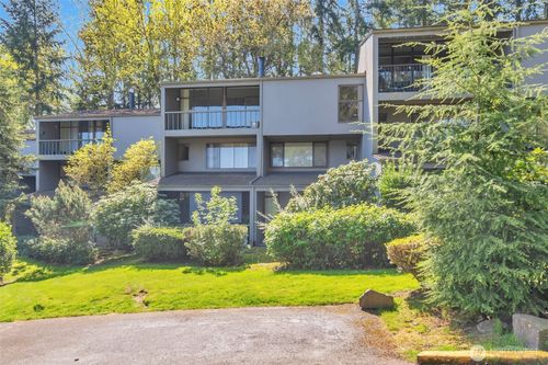 apt-155-13932 Ne 60th St, Redmond, WA, 98052-4537 | Card Image