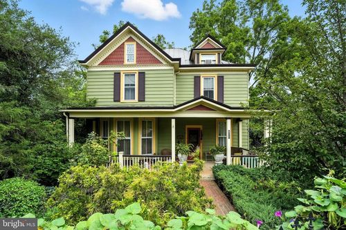 802 S Blue Ridge Ave, CULPEPER, VA, 22701-2953 | Card Image