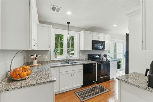 a-4 Lawton Ave, Taunton, MA, 02780-5021 | Card Image