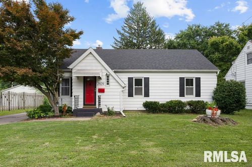 2929 42nd St, Rock Island, IL, 61201-5846 | Card Image