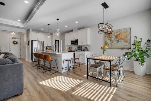 108 Stillmont Dr, CRAWFORDVILLE, FL, 32327-1378 | Card Image