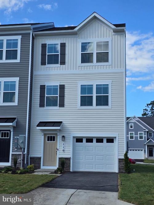 110 Sioux Loop, WINCHESTER, VA, 22602-6954 | Card Image