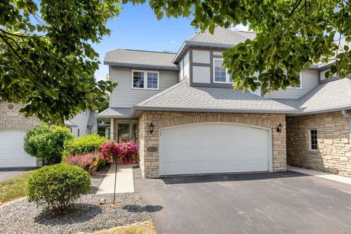 1609 N Lilas Drive, GRAND CHUTE, WI, 54914 | Card Image