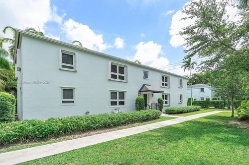 2-7635 Sw 57th Ave, South Miami, FL, 33143 | Card Image