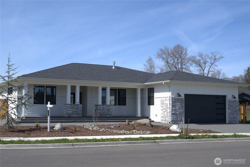 11 Dover Ln, Sequim, WA, 98382-4508 | Card Image