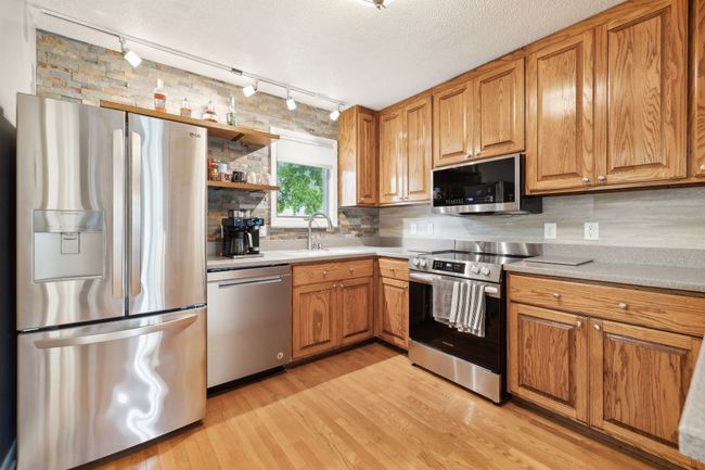 2261 High Meadow Dr, House other with 3 bedrooms, 2 bathrooms and 5 parking in Murfreesboro TN | Image 15